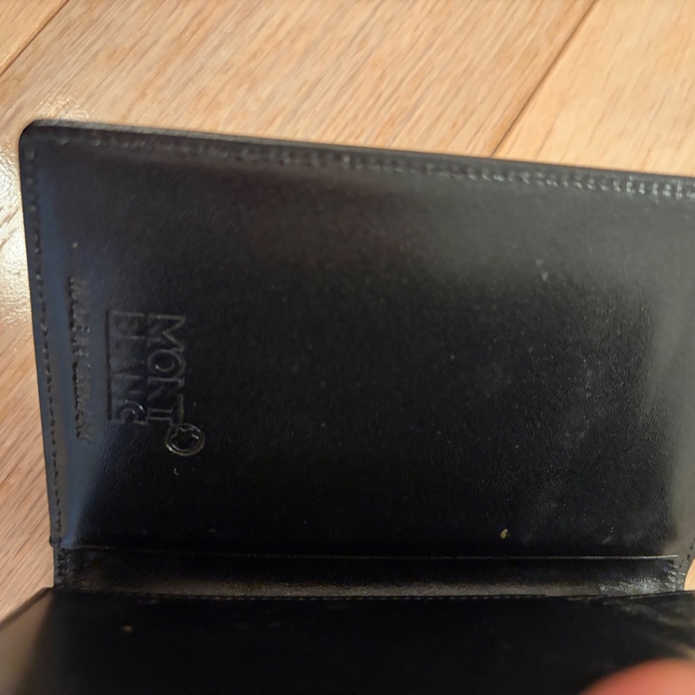 MontBlanc Meisterstuck Card Holder - Picture 5 of 16